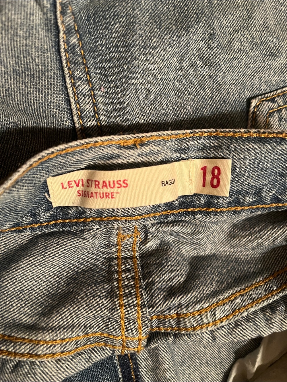 Levi's Girl’s Light Blue Bootcut Jeans - Picture 2 of 4
